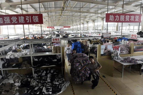 決戰決勝，藝起行動丨大愛無疆 奔向小康 服裝服飾零售業的時代使命與暖心實踐